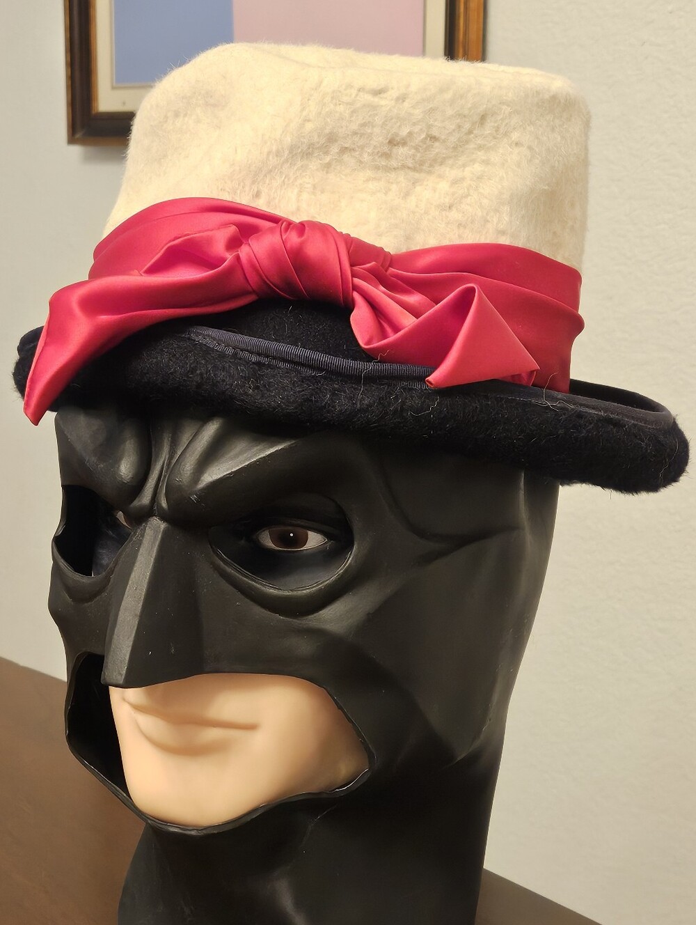 Wounded bird 60s hat